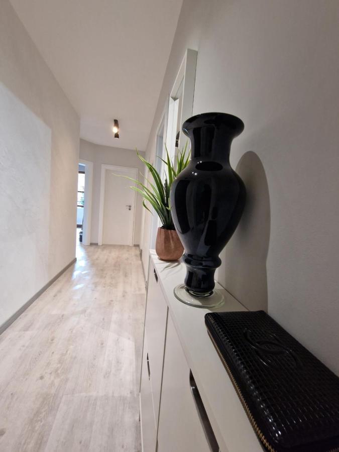 Marsselis Luxe Port Apartment Варна Экстерьер фото