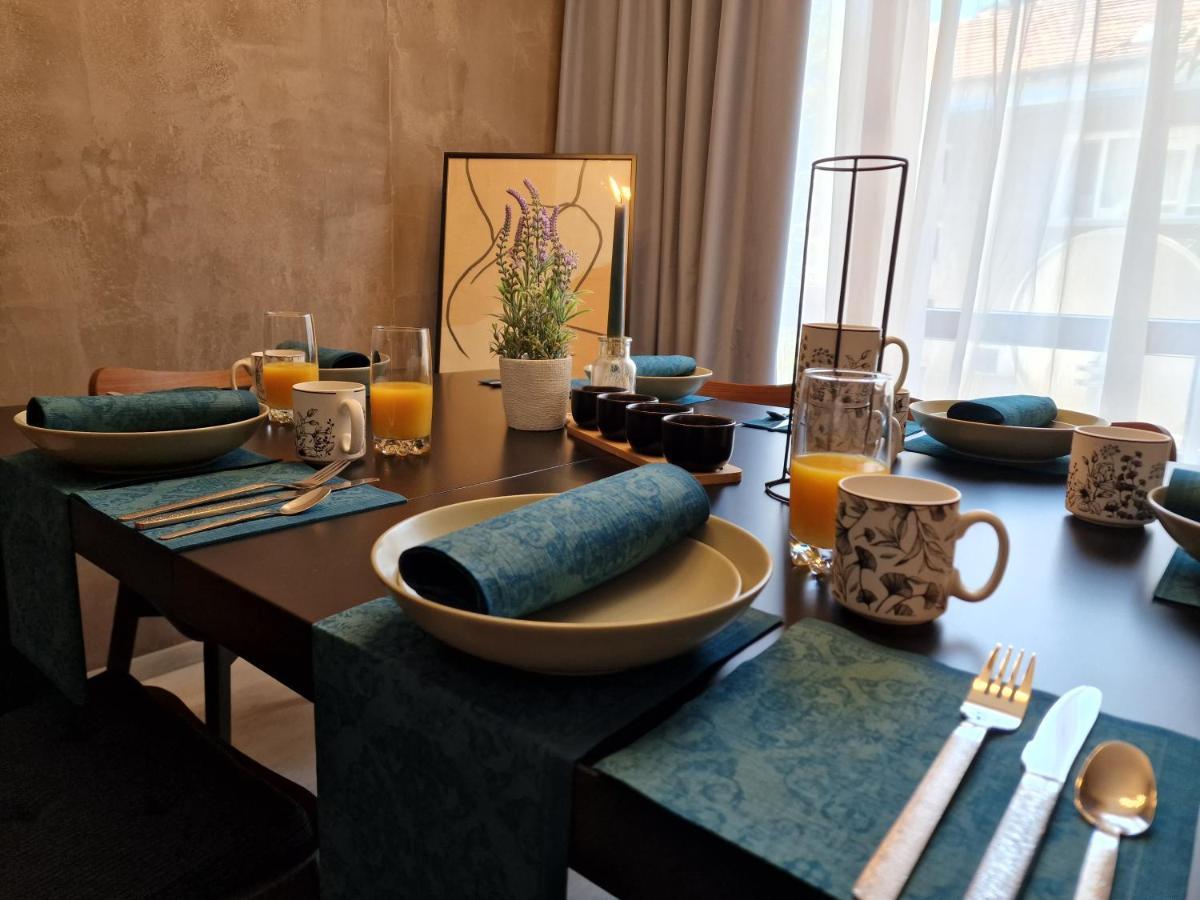 Marsselis Luxe Port Apartment Варна Экстерьер фото