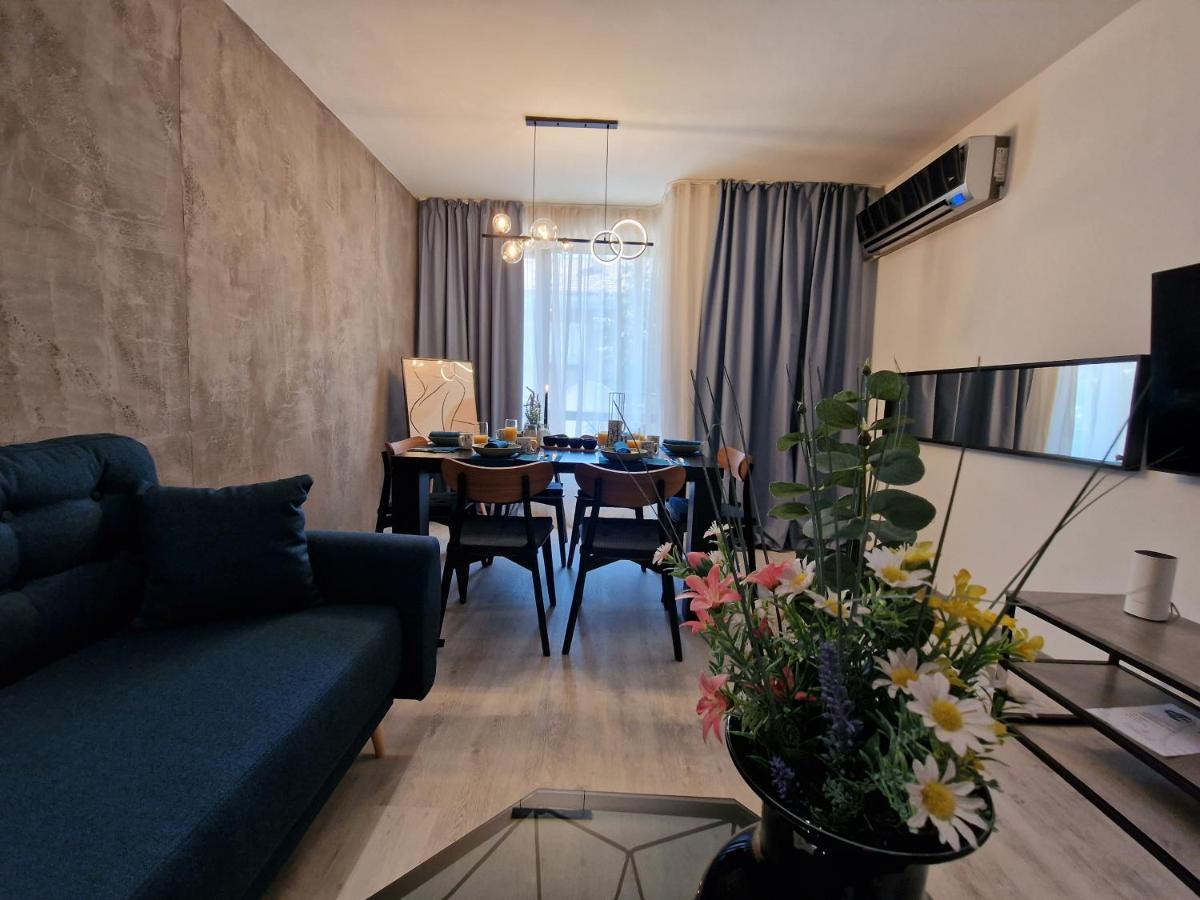 Marsselis Luxe Port Apartment Варна Экстерьер фото